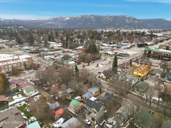 $950,000 | 417 Pine Street, Sandpoint, ID 83864