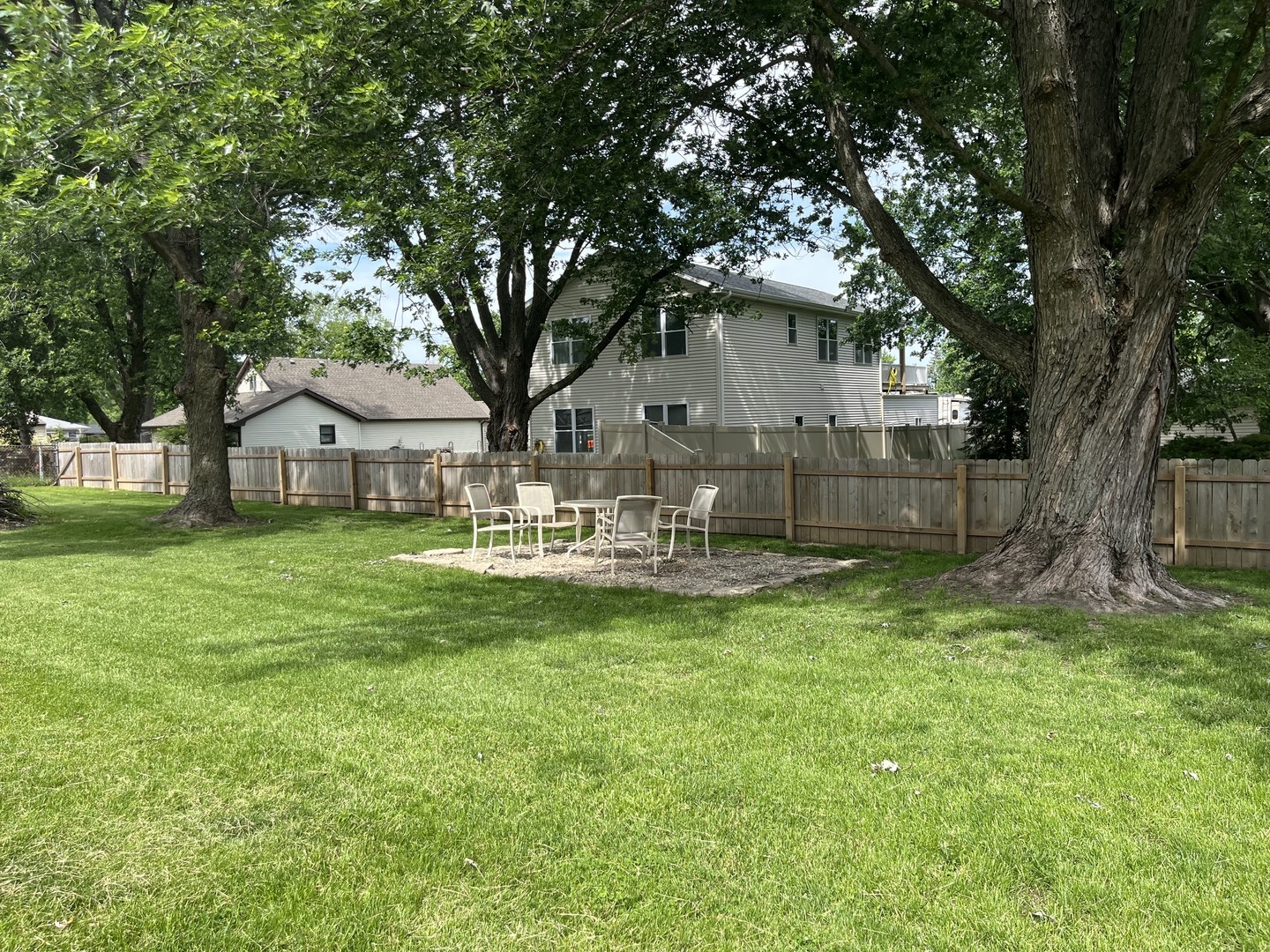 2420 Regan Road Joliet, IL 60431 - Photo 35 of 36 Gallery Image 35