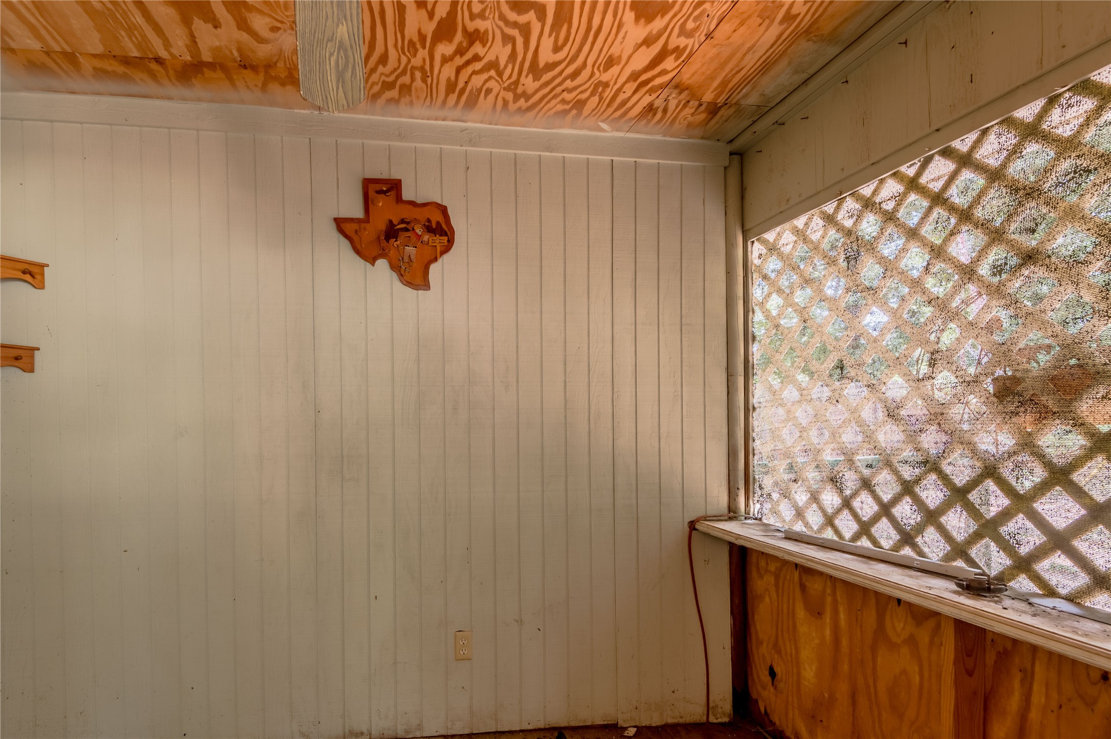 8 Creek Road Huntsville, TX 77320 - Photo 9 of 50 Gallery Image 9