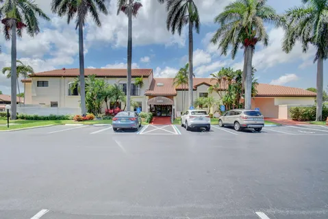 $249,000 | 10231 North Circle Lake Drive, Unit 201, Boynton Beach, FL 33437