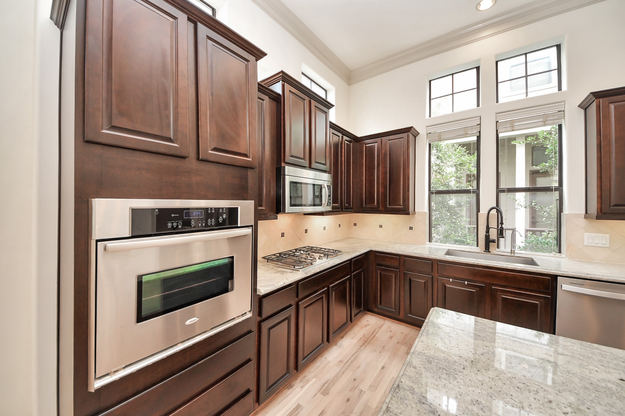 3229 Maxroy Street Houston, TX 77008 - Photo 27 of 43