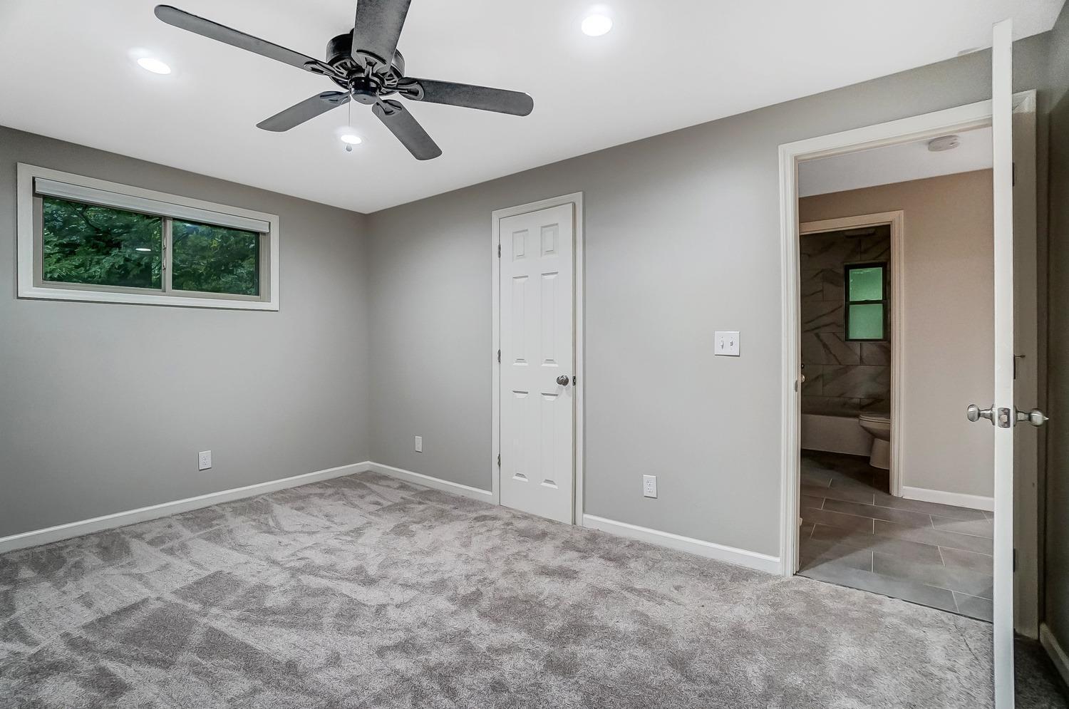 4256 Fehr Road Cincinnati, OH 45238 - Photo 14 of 39 Gallery Image 14