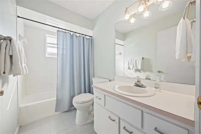 $405,000 | 2926 Meadowood Lane, Sebring, FL 33875