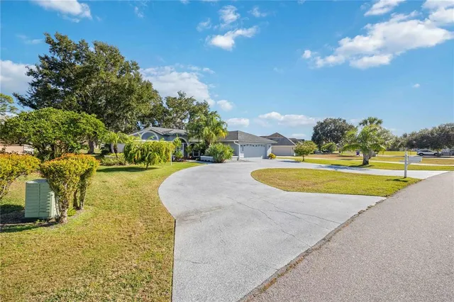 $405,000 | 2926 Meadowood Lane, Sebring, FL 33875