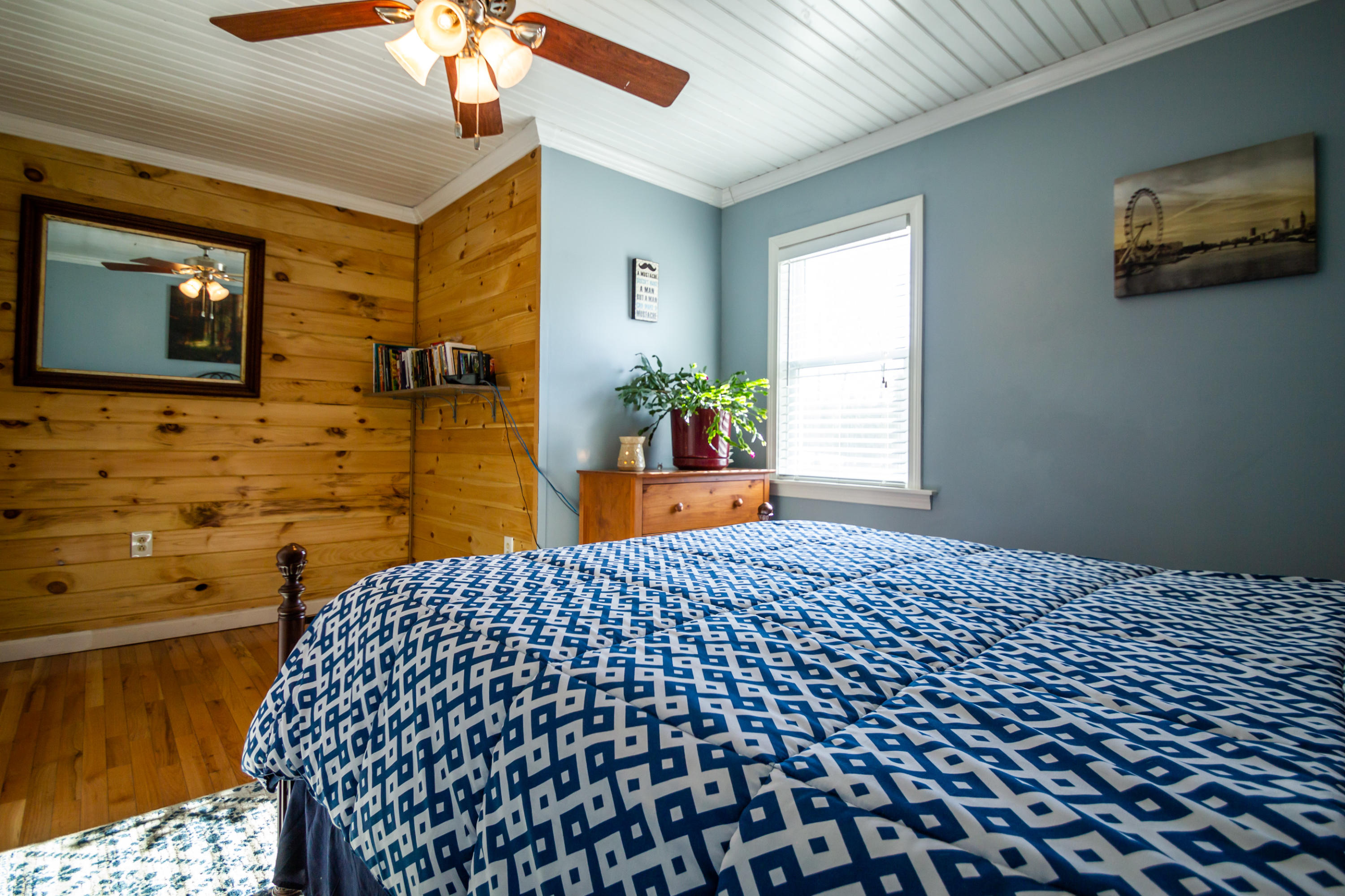 775 Augusta Road Jefferson, ME 04348 - Photo 16 of 40 Down Bed2