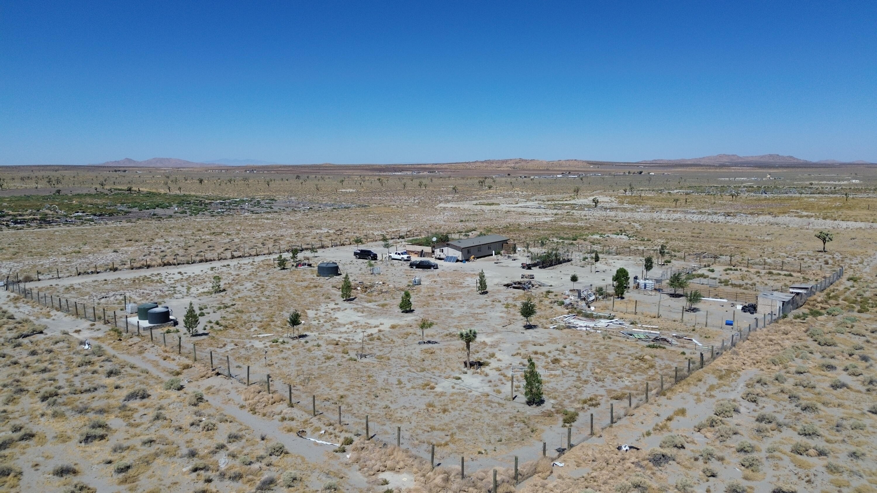 20025 Chamisal Street Adelanto, CA 92301 - Photo 16 of 46 a view of city and ocean