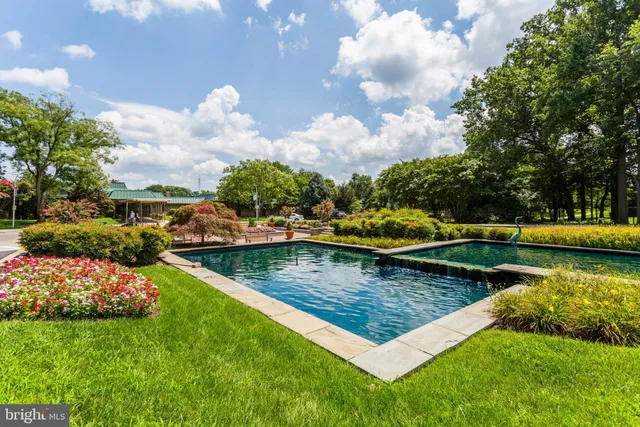 $569,000 | 3416 Island Creek Court, Unit 127C, Silver Spring, MD 20906