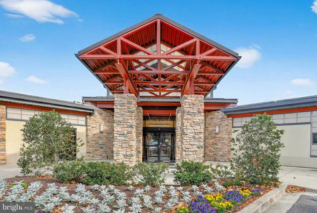 $569,000 | 3416 Island Creek Court, Unit 127C, Silver Spring, MD 20906