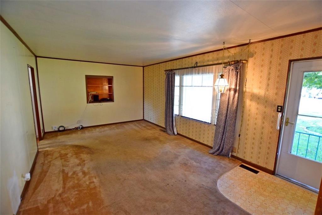 148 South Nursery Road Anderson, IN 46012 - Photo 5 of 19