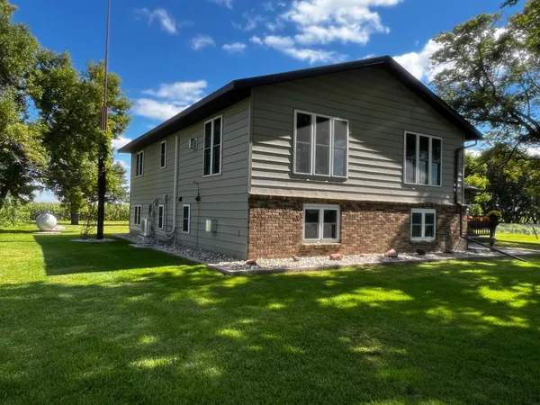 $435,000 | 8020 80th Street Northwest, Milan, MN 56262