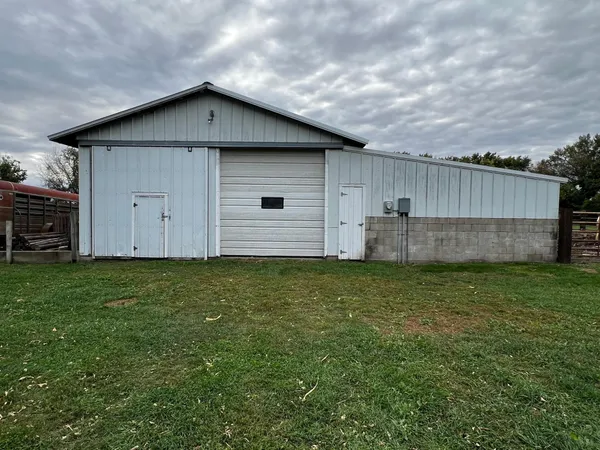 $435,000 | 8020 80th Street Northwest, Milan, MN 56262