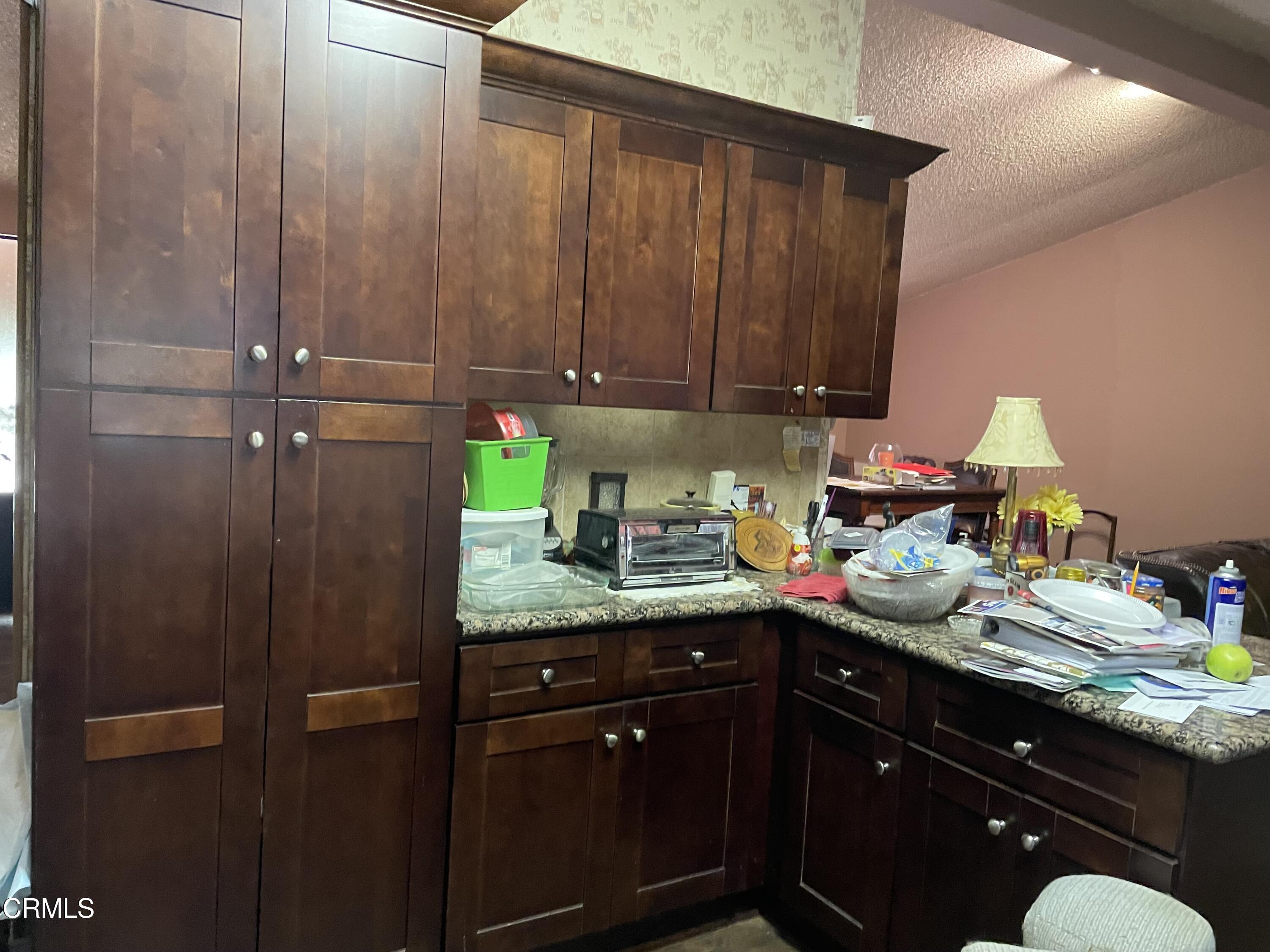 8855 Reche Canyon Road Colton, CA 92324 - Photo 15 of 19 8855 Reche Canyon Rd Kitchen Cabinets