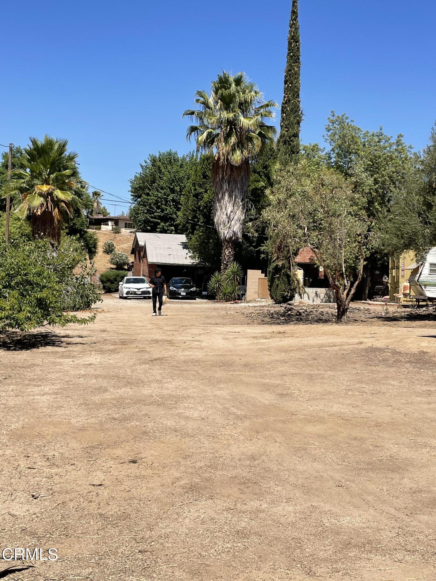 8855 Reche Canyon Road Colton, CA 92324 - Photo 10 of 19 8855 Reche Canyon Rd Driveway facing Nor
