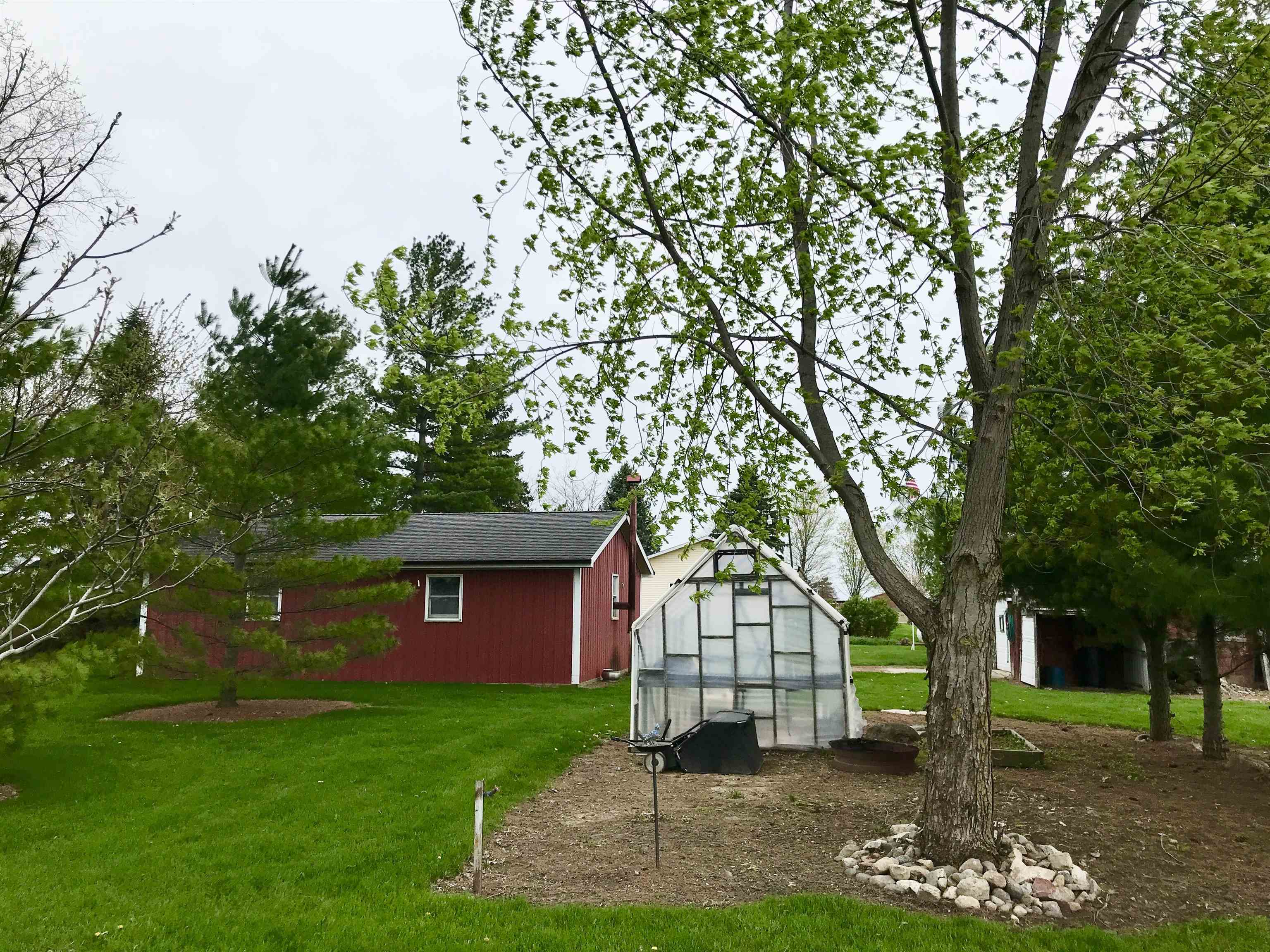 1989 South Crapo Road Ithaca, MI 48847 - Photo 47 of 64