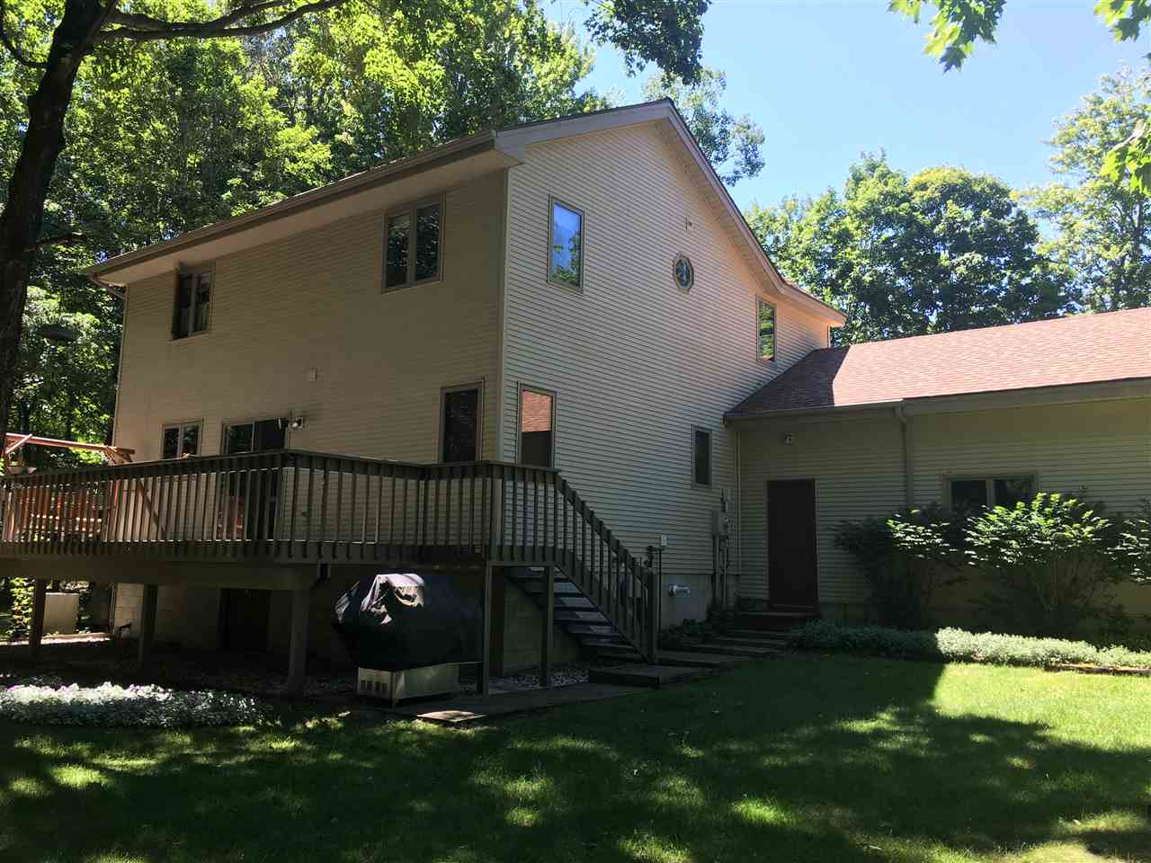 5010 East Gallivan Road Cedar, MI 49621 - Photo 3 of 37 1830527-2.JPG