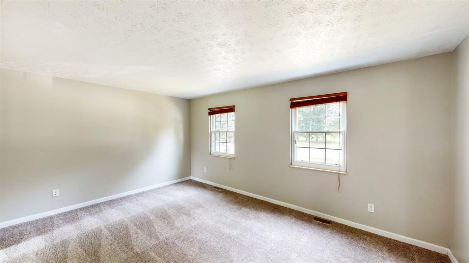 1799 John Gray Road Cincinnati, OH 45240 - Photo 3 of 31 Gallery Image 3