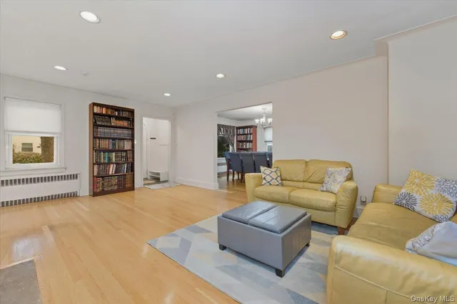 $1,349,000 | 422 Cedarhurst Avenue, Cedarhurst, NY 11516