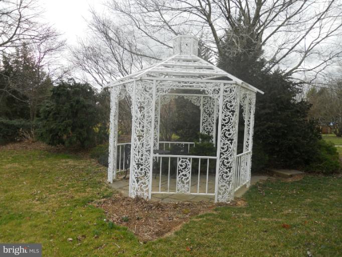 7820 Chapman Road Kingsville, MD 21087 - Photo 1 of 30 Gazebo (Maintenance Free, Powder Coated Aluminum)