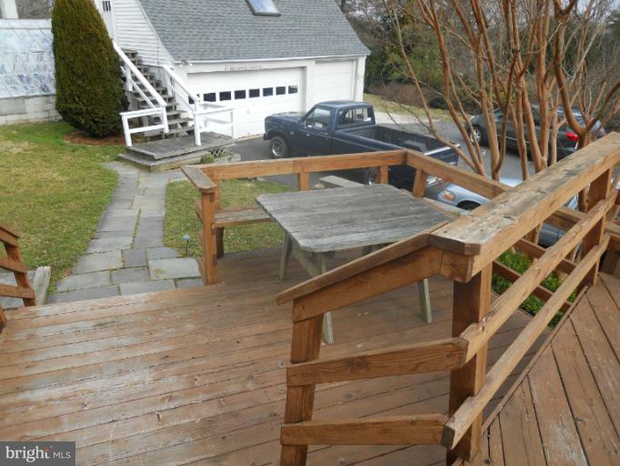 7820 Chapman Road Kingsville, MD 21087 - Photo 23 of 30 View of 2 Tiered Deck