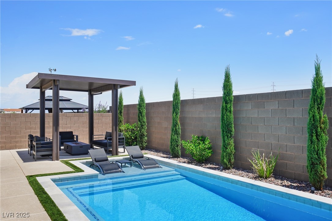 8478 Hawks View Street Las Vegas, NV 89113 - Photo 3 of 6