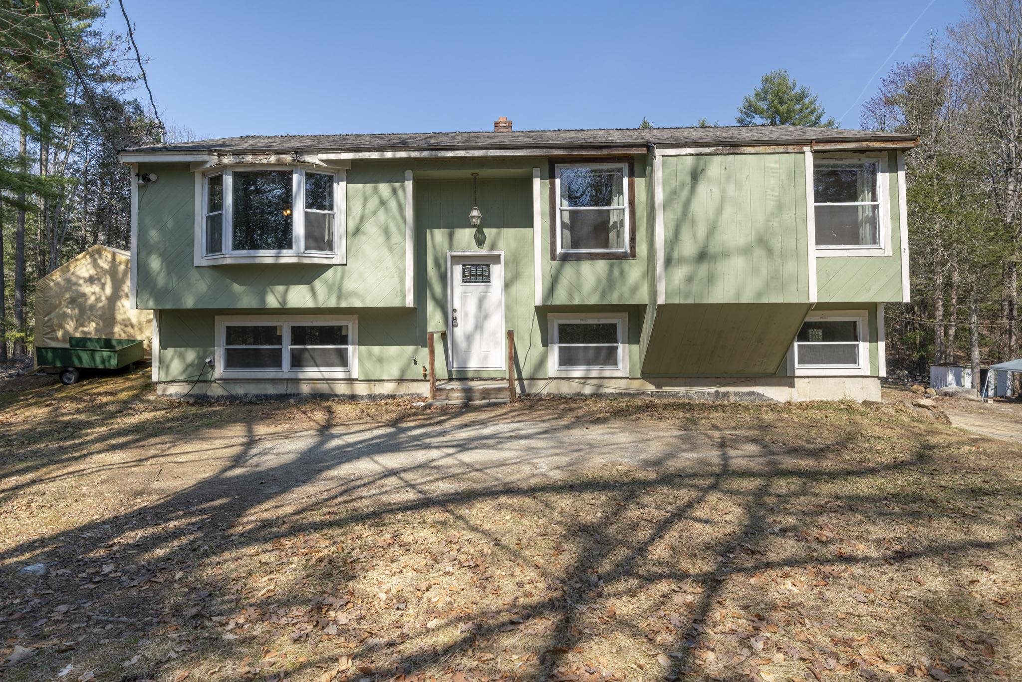 73 Mt Delight Road Deerfield, NH 03037 - Photo 3 of 42