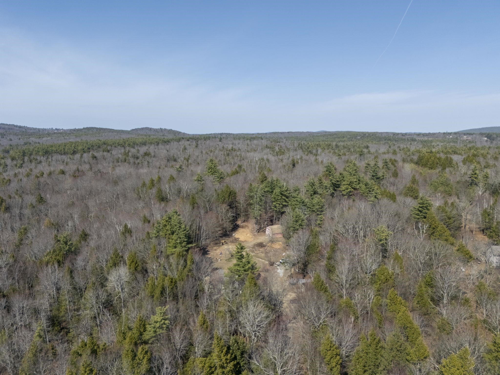 73 Mt Delight Road Deerfield, NH 03037 - Photo 38 of 42