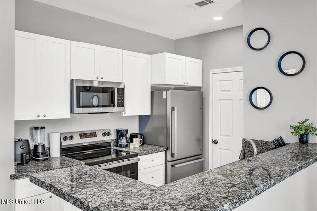 $1,250 | 12088 Lamey Brg Road, Unit VARIOUS, D'Iberville, MS 39540