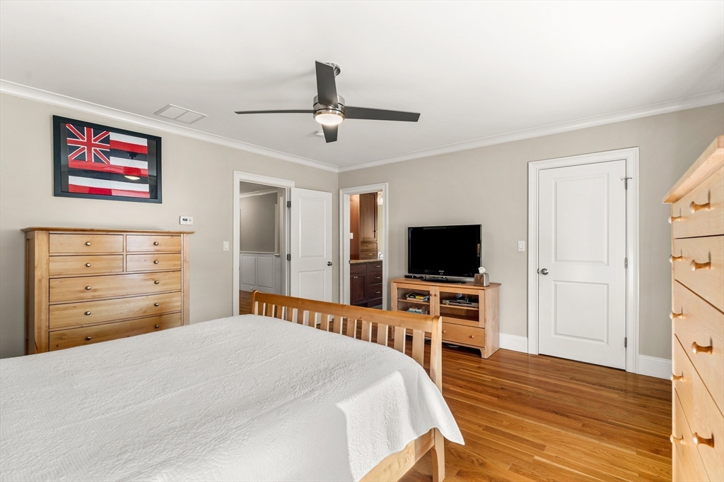 40 Knowles Road Watertown, MA 02472 - Photo 14 of 33