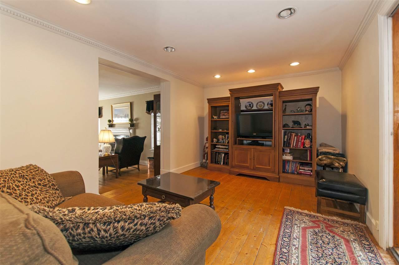 264 Lewiston Road Grosse Pointe Farms, MI 48236 - Photo 12 of 40