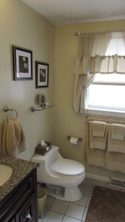 9 Intervale Circle Rowley, MA 01969 - Photo 10 of 29 Gallery Image 10