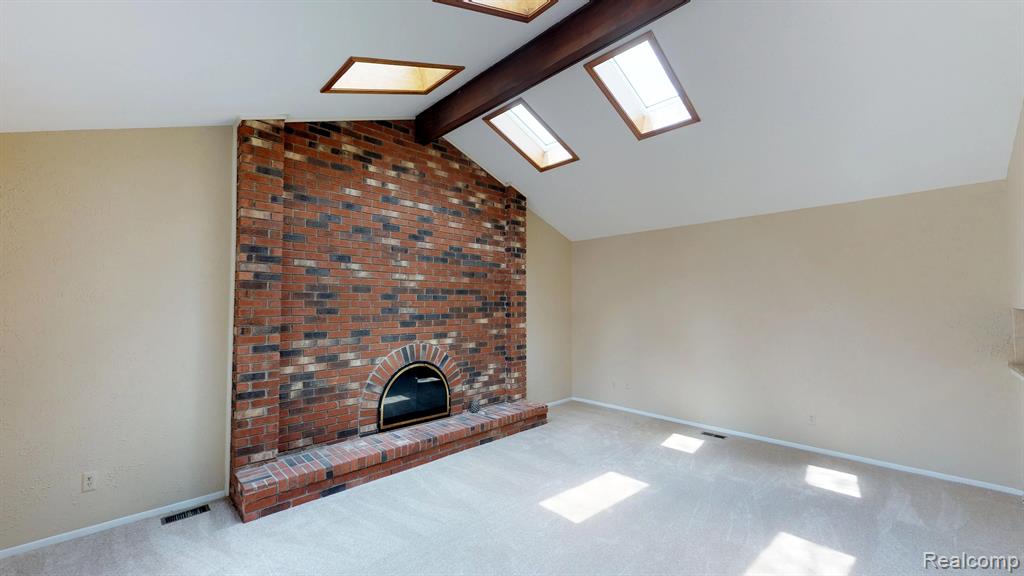 46707 Maidstone Road Canton, MI 48187 - Photo 10 of 33