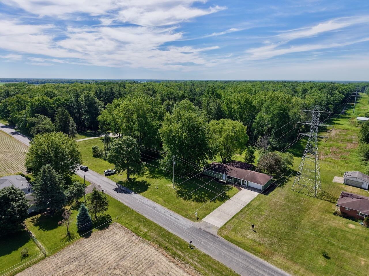 6232 Baker Road Bridgeport, MI 48722 - Photo 11 of 44