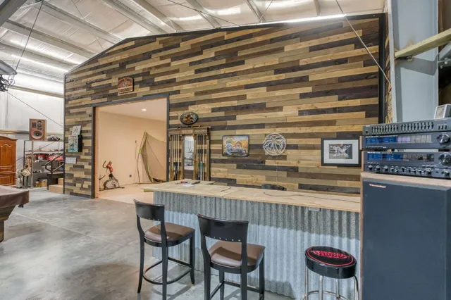 $1,325,000 | 1565 South Indianola Avenue, Sanger, CA 93657