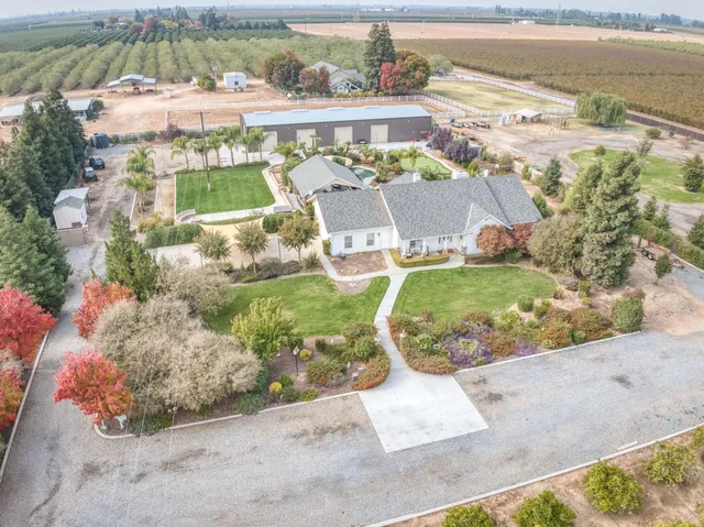 $1,325,000 | 1565 South Indianola Avenue, Sanger, CA 93657
