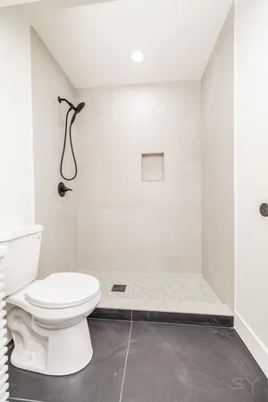 $4,500 | 1830 South Peoria Street, Unit 1, Chicago, IL 60608