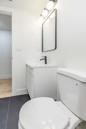 $4,500 | 1830 South Peoria Street, Unit 1, Chicago, IL 60608