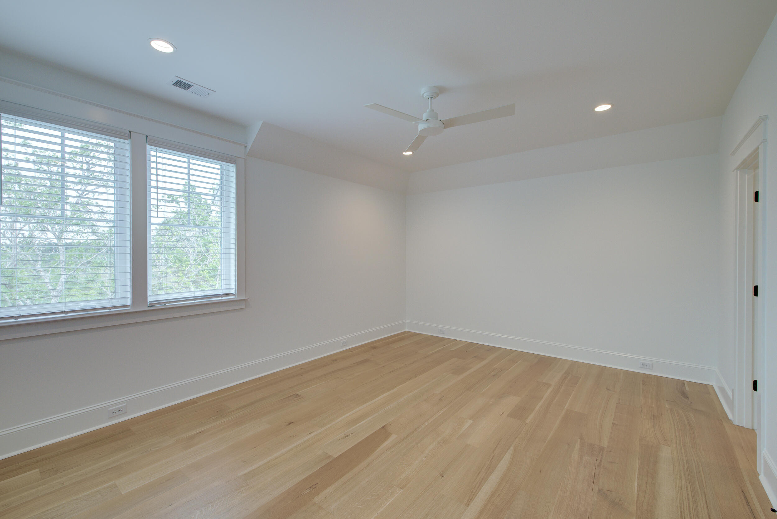 835 Dunham Street Daniel Island, SC 29492 - Photo 45 of 109 835 Dunham St-48