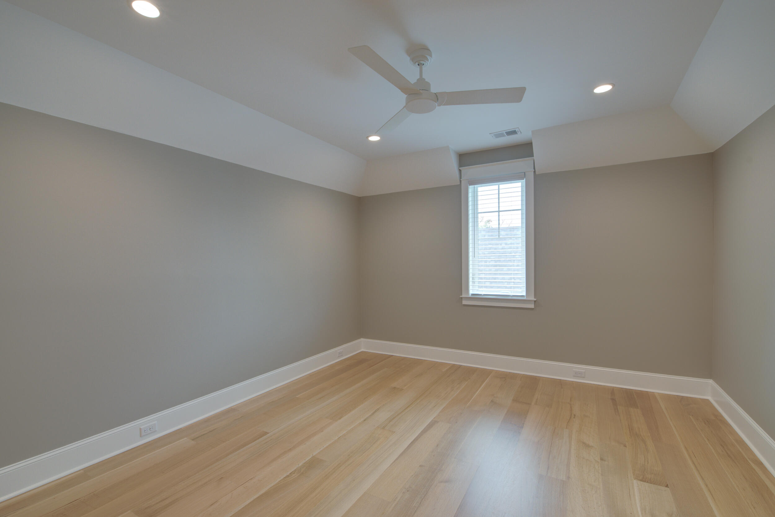 835 Dunham Street Daniel Island, SC 29492 - Photo 54 of 109 835 Dunham St-58