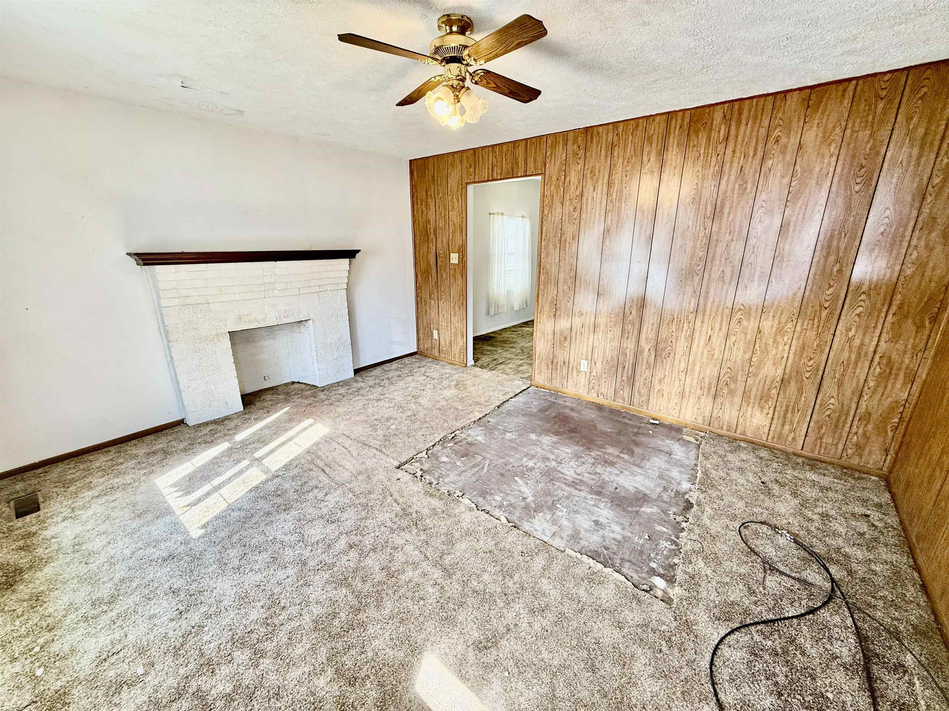 2960 Rice Avenue Huntington, WV 25705 - Photo 5 of 20