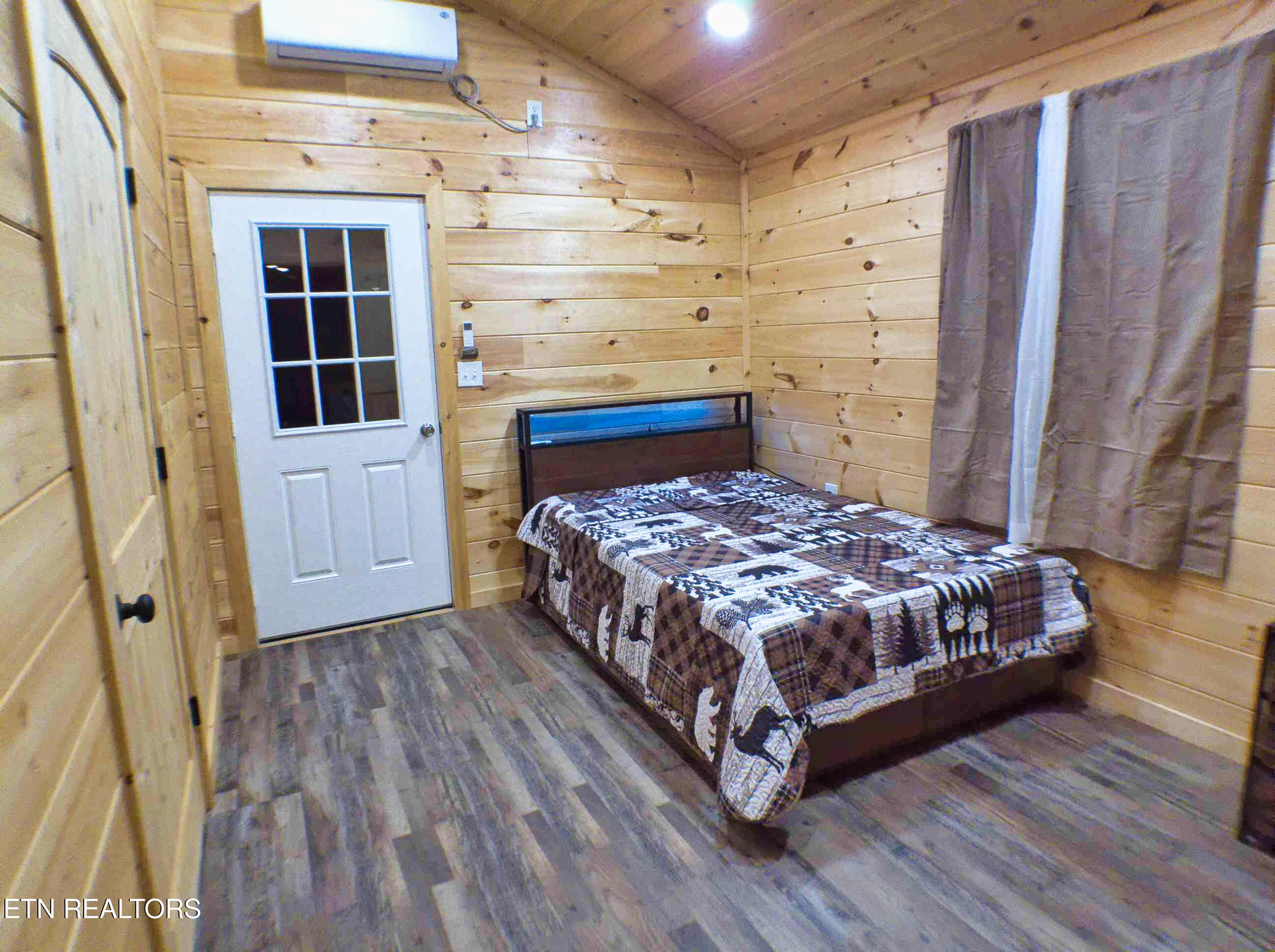 137 John Cox Road Deer Lodge, TN 37726 - Photo 34 of 43 ANMP0022