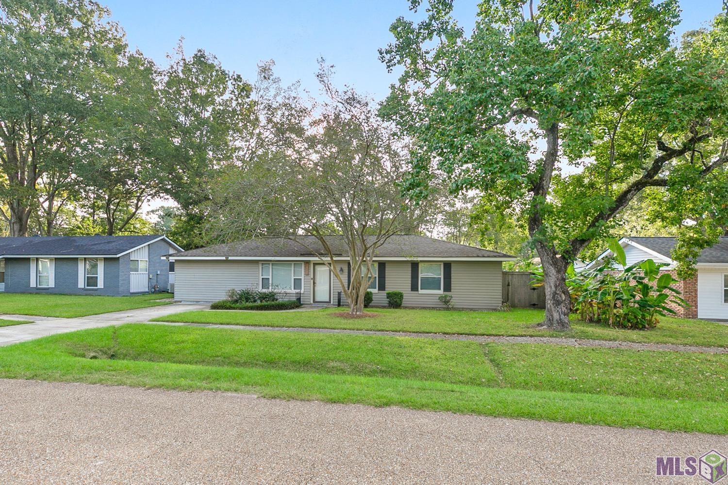 1922 Mullen Drive Baton Rouge, LA 70810 - Photo 2 of 23