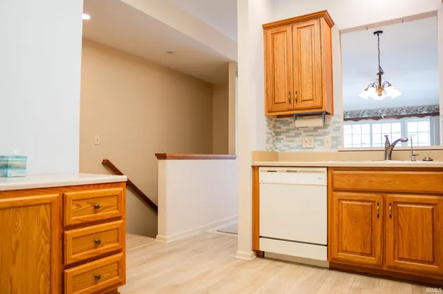 $229,500 | 1422 Canterbury Court, Goshen, IN 46526