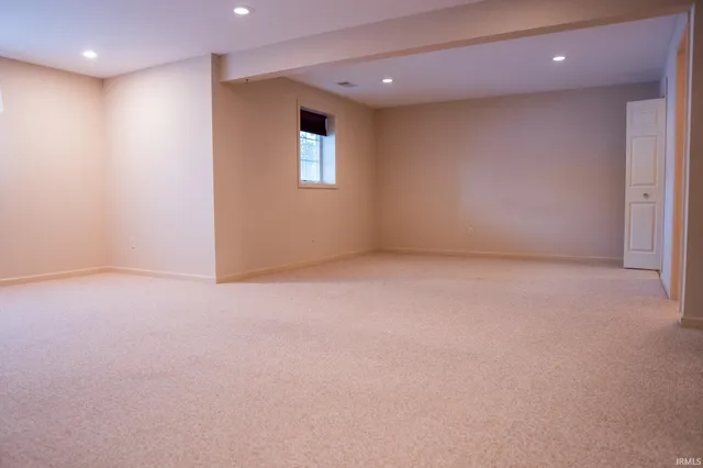 $229,500 | 1422 Canterbury Court, Goshen, IN 46526