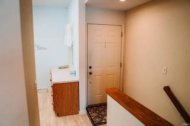 $229,500 | 1422 Canterbury Court, Goshen, IN 46526