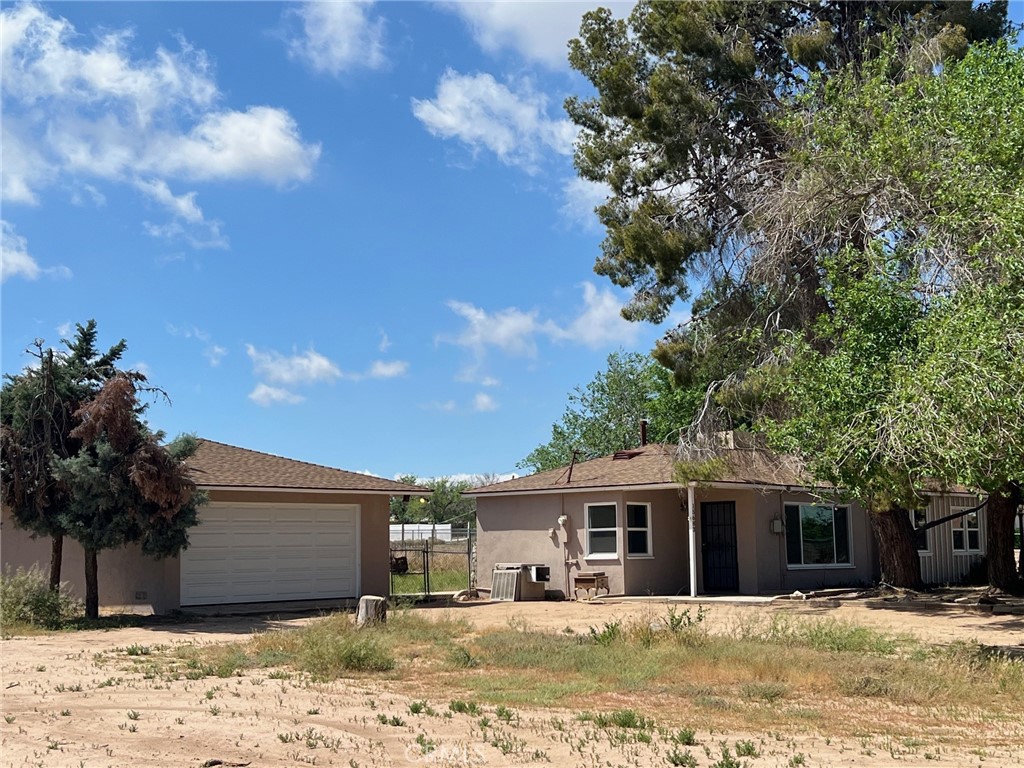 15683 Fir Street Hesperia, CA 92345 - Photo 18 of 63