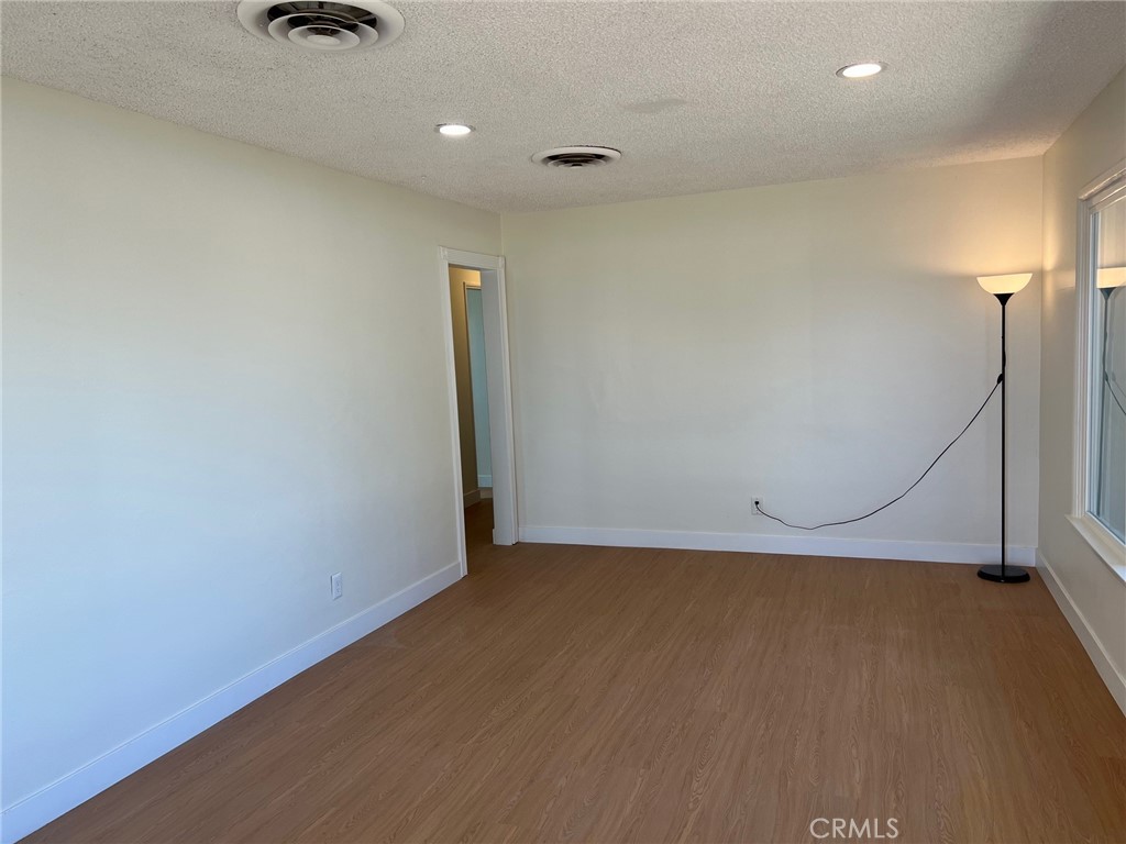 15683 Fir Street Hesperia, CA 92345 - Photo 25 of 63