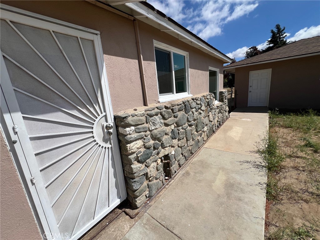 15683 Fir Street Hesperia, CA 92345 - Photo 30 of 63