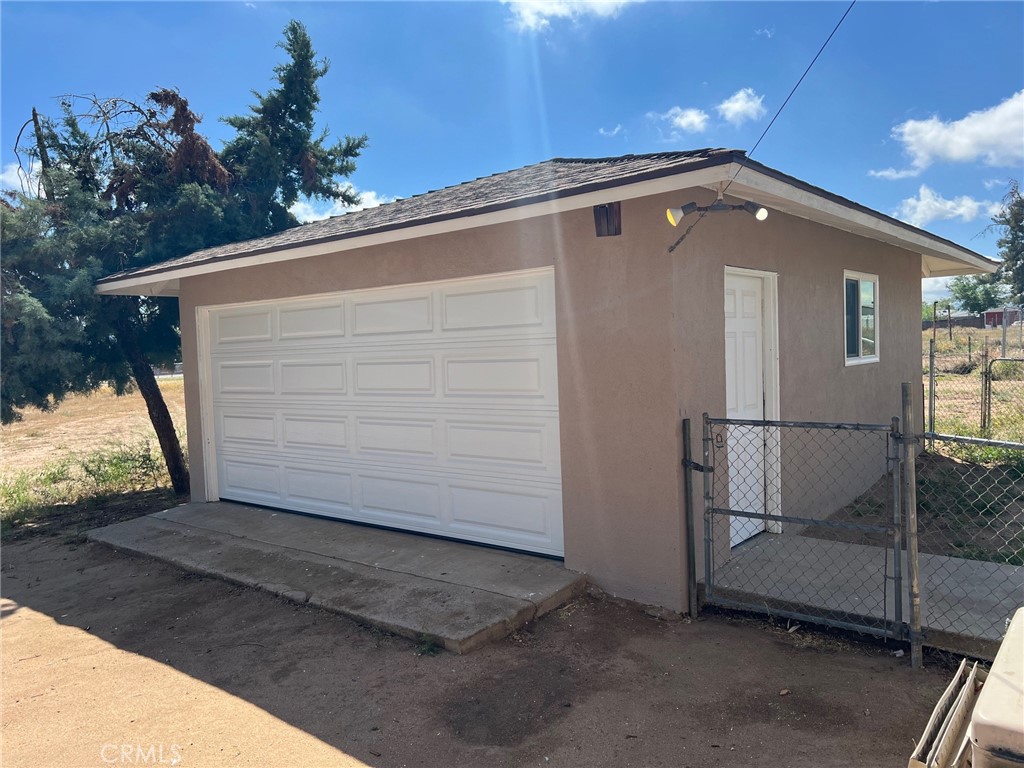 15683 Fir Street Hesperia, CA 92345 - Photo 34 of 63