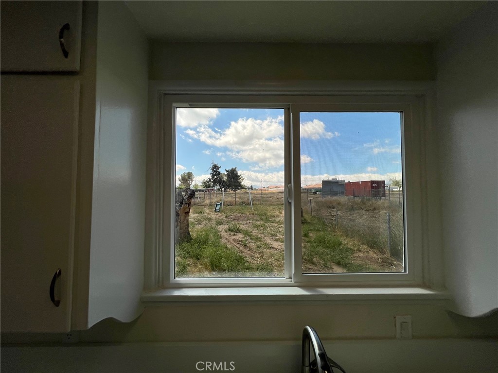 15683 Fir Street Hesperia, CA 92345 - Photo 39 of 63