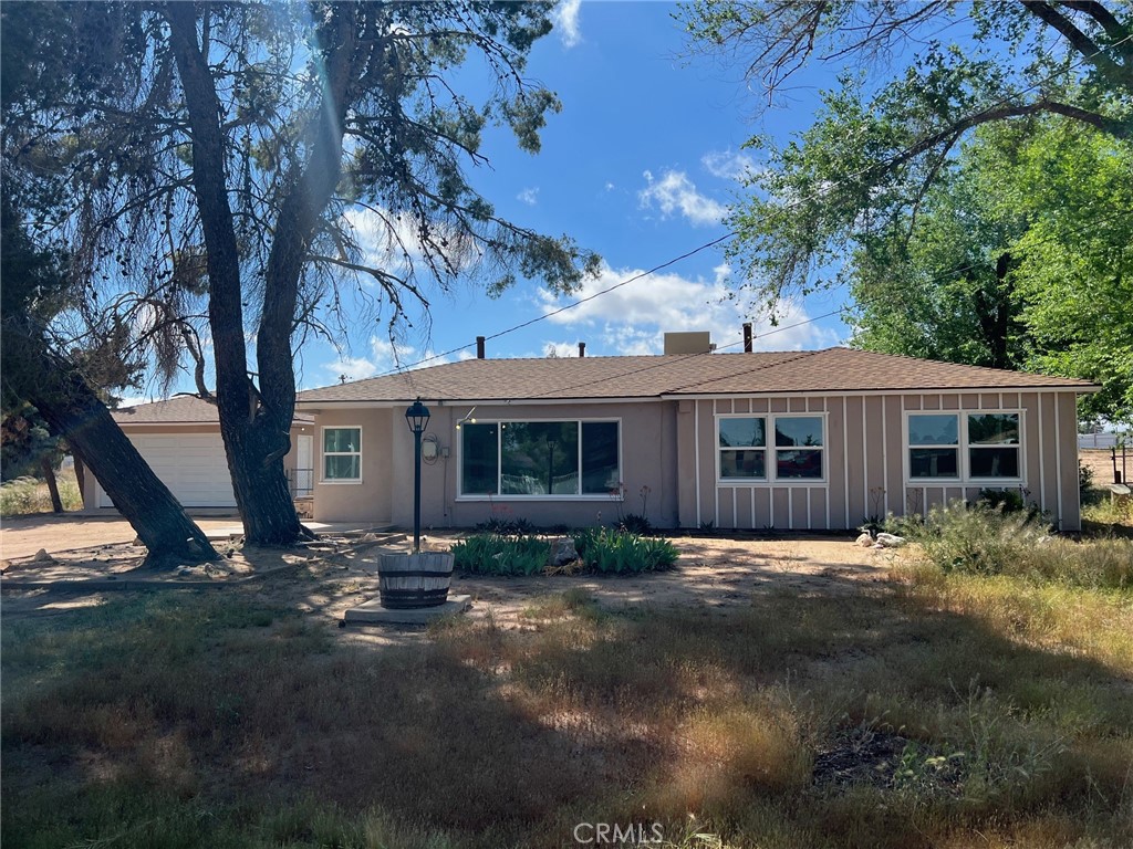 15683 Fir Street Hesperia, CA 92345 - Photo 10 of 63